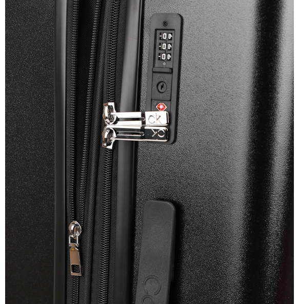 Βαλίτσα σκληρή Μεσαία CALVIN KLEIN Horizon LH418HO5 Μαύρο