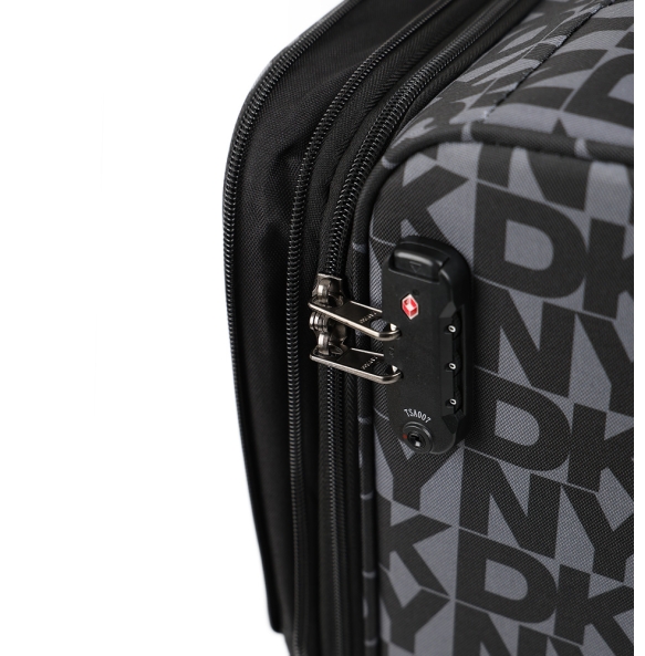Bαλίτσα καμπίνας υφασμάτινη DKNY New Era D4610-DT118NE5 Μαύρο Bαλίτσα καμπίνας υφασμάτινη DKNY New Era D4610-DT118NE5 Μαύρο