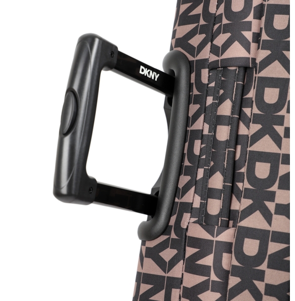 Bαλίτσα Μεσαία υφασμάτινη DKNY New Era D4610-DT418NE5 Καφέ Bαλίτσα Μεσαία υφασμάτινη DKNY New Era D4610-DT418NE5 Καφέ