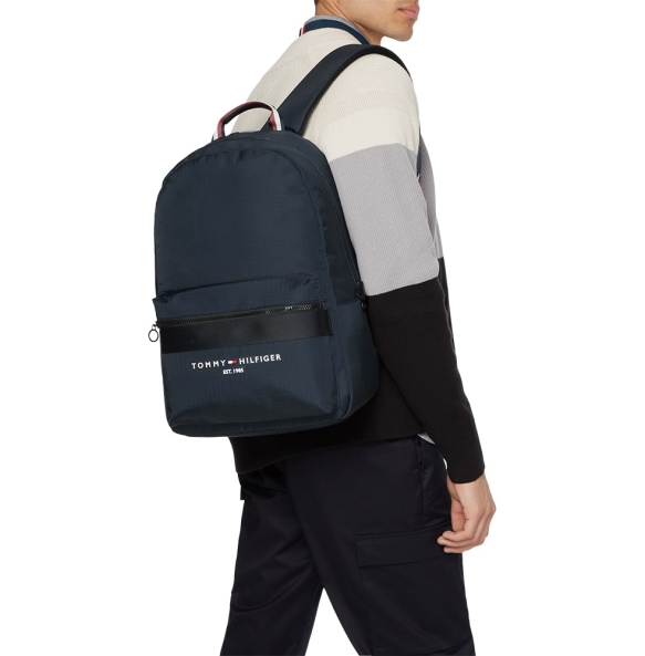 Σακίδιο TOMMY HILFIGER 8099 Elevated Nylon Μπλε