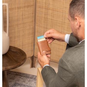 Καρτοθήκη THE CHESTERFIELD BRAND Leicester C08.038231 Ταμπά