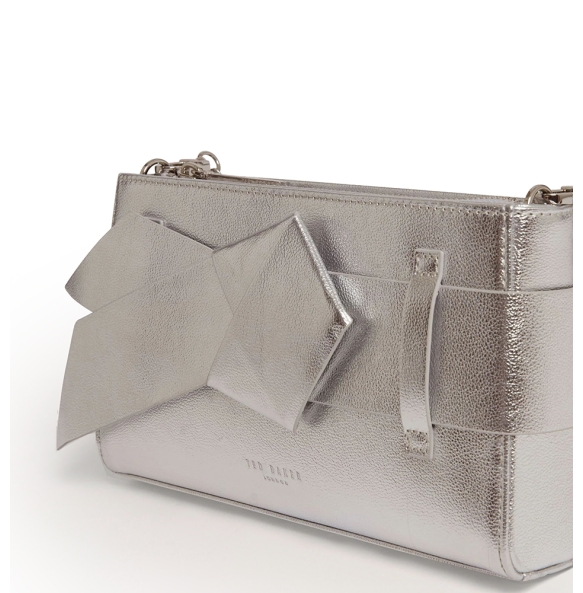 Τσάντα TED BAKER Jimmah Bow Clutch 282264 Ασημί