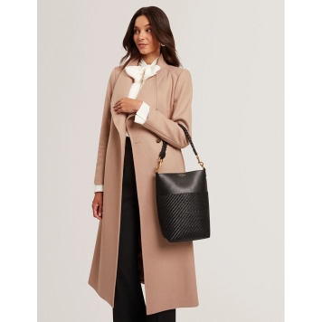 Τσάντα TED BAKER Wyynie Elongated Woven Leather Bucket Bag 282302 Μαύρο