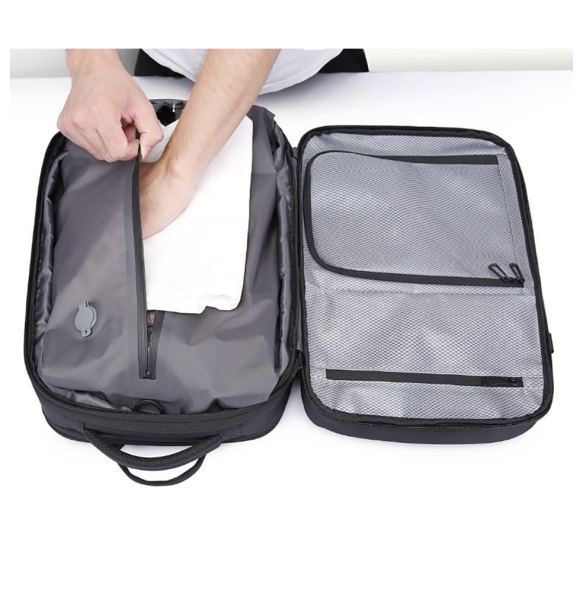 Σακίδιο πλάτης BANGE vacuum Laptop 17,3” 3028 36lt Μαύρο Σακίδιο πλάτης BANGE vacuum Laptop 17,3” 3028 36lt Μαύρο