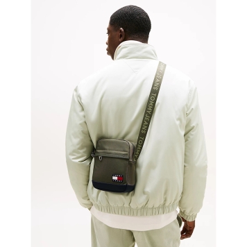 Τσάντα TOMMY HILFIGER Essential Crossbody Reporter Bag 13389 Χακί