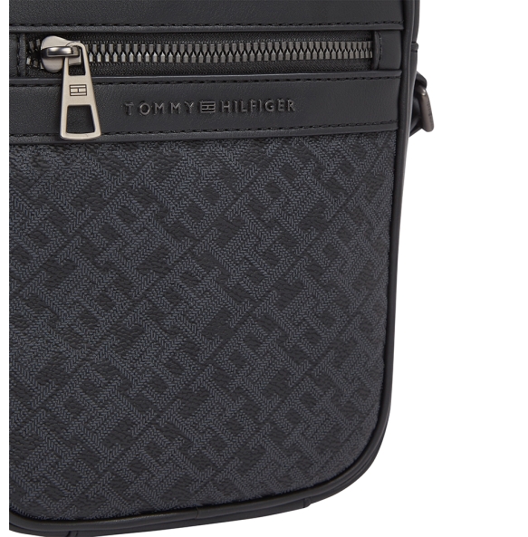 Τσαντάκι TOMMY HILFIGER TH Monogram Reporter Bag 13493 Μαύρο