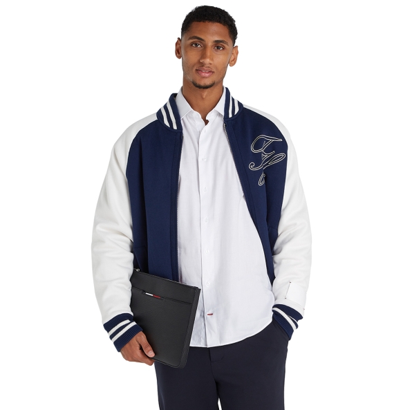 Θήκη Laptop TOMMY HILFIGER TH Central Pouch 13523 Μαύρο Θήκη Laptop TOMMY HILFIGER TH Central Pouch 13523 Μαύρο