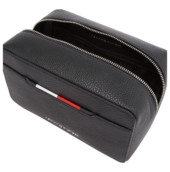 Νεσεσέρ Tommy Hilfiger TH Central Washbag 13524 Μαύρο Νεσεσέρ Tommy Hilfiger TH Central Washbag 13524 Μαύρο