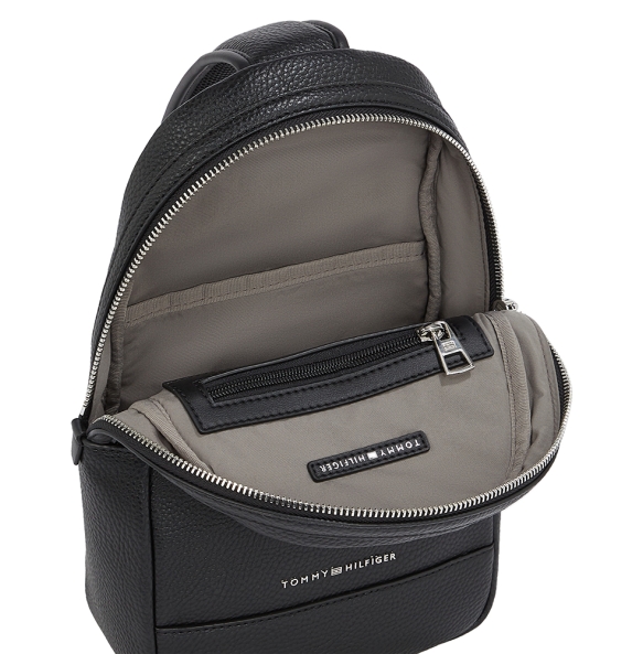 Τσάντα TOMMY HILFIGER TH Central Sling Bag 13575 Μαύρο Τσάντα TOMMY HILFIGER TH Central Sling Bag 13575 Μαύρο