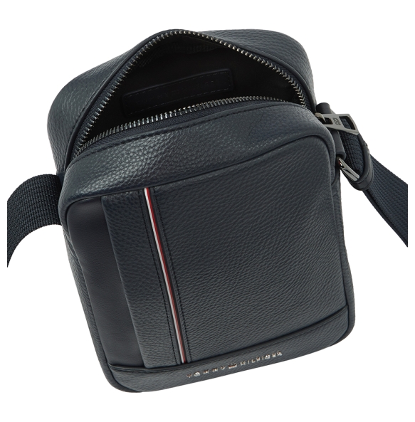 Τσάντα TOMMY HILFIGER TH Central Mini Reporter 13632 Μπλε Τσάντα TOMMY HILFIGER TH Central Mini Reporter 13632 Μπλε