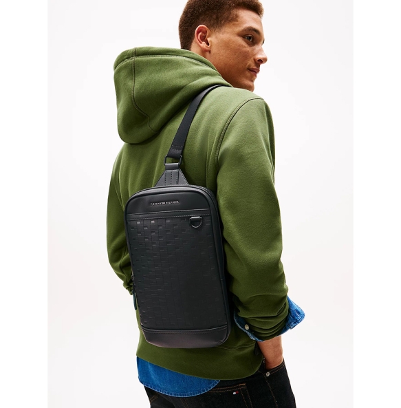 Τσάντα TOMMY HILFIGER TH Modern Sling Bag 14024 Μαύρο