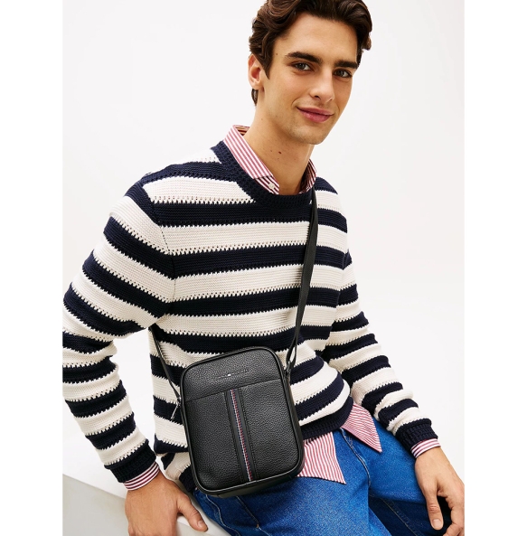 Τσαντάκι TOMMY HILFIGER TH Central Mini Reporter 14168 Μαύρο