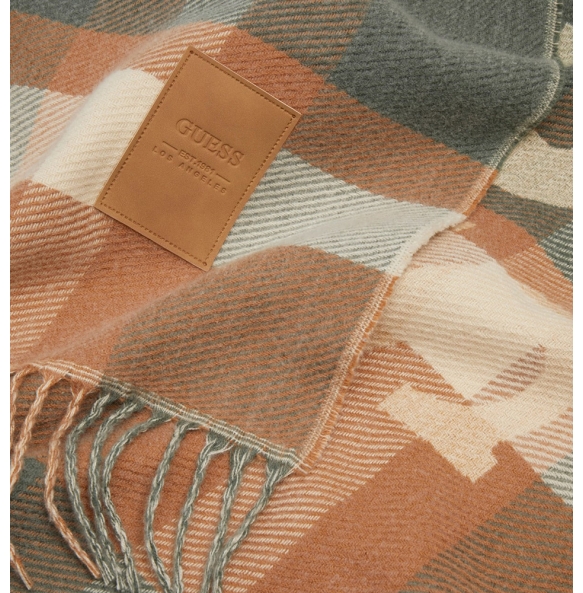 Κασκόλ Guess Scarf Jacquard AM9560POL03 Καφέ Κασκόλ Guess Scarf Jacquard AM9560POL03 Καφέ