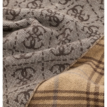 Κασκόλ GUESS Milano Scarf Jacquard AM9670POL03 Καφέ