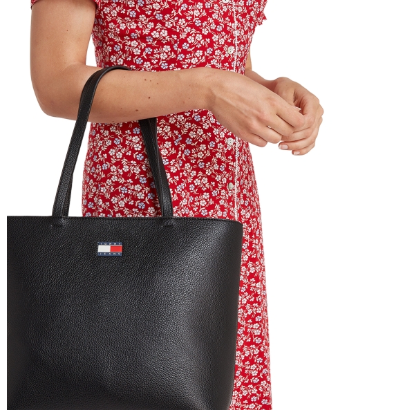 Τσάντα TOMMY HILFIGER Must Tote 17549 Μαύρο