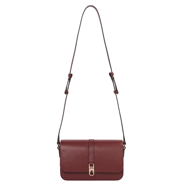 Τσάντα TOMMY HILFIGER TH Libre Flap Crossover 17723 Μπορντώ Τσάντα TOMMY HILFIGER TH Libre Flap Crossover 17723 Μπορντώ