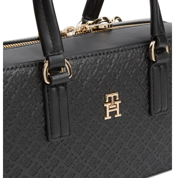 Τσάντα TOMMY HILFIGER TH Daily Crossover Monogram 18415 Μαύρο