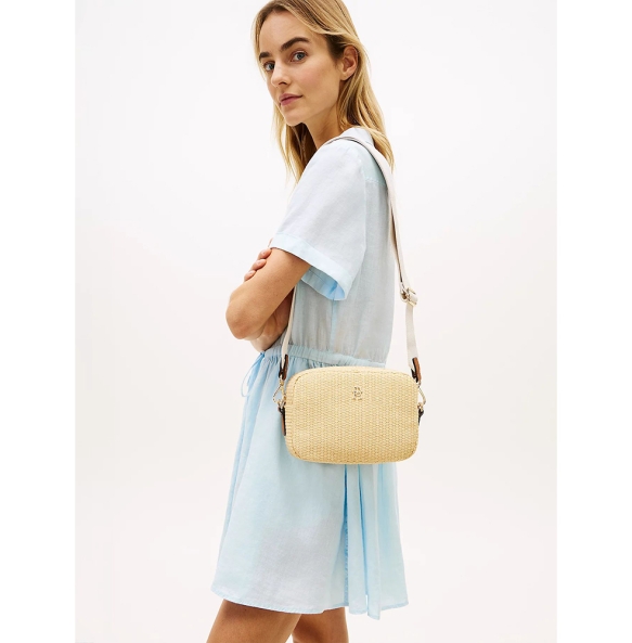 Τσάντα TOMMY HILFIGER Popette Camera Bag 18525 Μπεζ