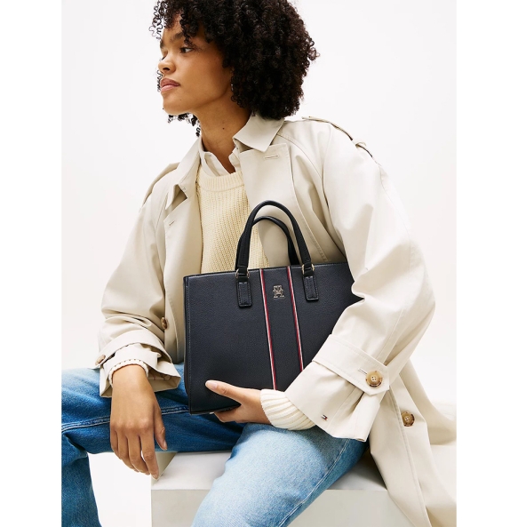 Τσάντα  TOMMY HILFIGER TH Daily Satchel 18644 Μπλε