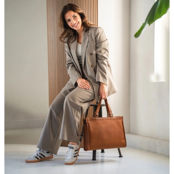 Τσάντα THE CHESTERFIELD BRAND Manly C38.021731 Ταμπά