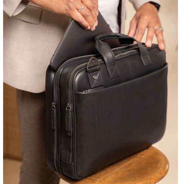 Δερμάτινος χαρτοφύλακας THE CHESTERFIELD BRAND Iseo C40.110000 Μαύρο