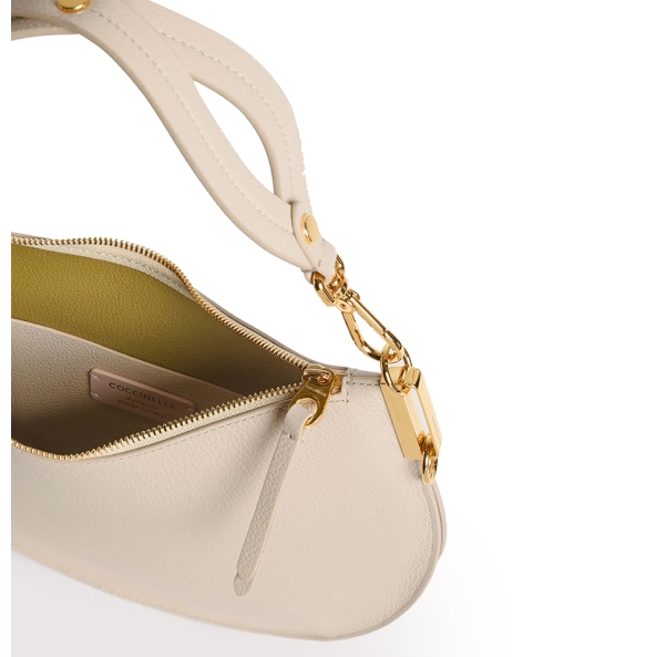 Τσάντα COCCINELLE Sunup Medium E1QKF130201 Μπεζ