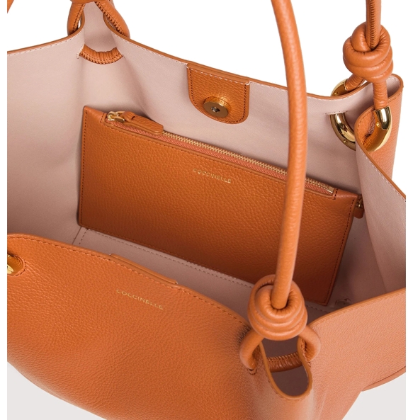 Τσάντα COCCINELLE Finn Medium E1U07110201 Πορτοκαλί