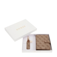 Κουτί δώρου GUESS με Θήκη διαβατηρίου και μπρελόκ Gift Box GFBOXWP5402 Μπεζ