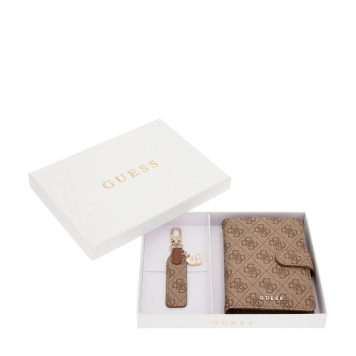 Κουτί δώρου GUESS με Θήκη διαβατηρίου και μπρελόκ Gift Box GFBOXWP5402 Μπεζ