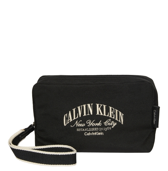 Τσαντάκι χειρός CALVIN KLEIN Graphic Pouch 1236G Μαύρο Τσαντάκι χειρός CALVIN KLEIN Graphic Pouch 1236G Μαύρο