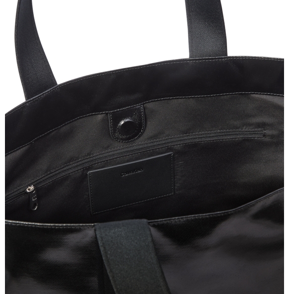 Γυναικεία τσάντα CALVIN KLEIN Ultralight Water 3211G Μαύρο