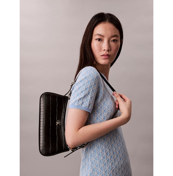 Γυναικεία τσάντα CALVIN KLEIN Croc Small Shoulder Bag 3283G Μαύρο