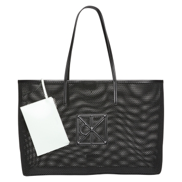 Γυναικεία τσάντα CALVIN KLEIN Emblem Mesh XL Tote 3422G Μαύρο