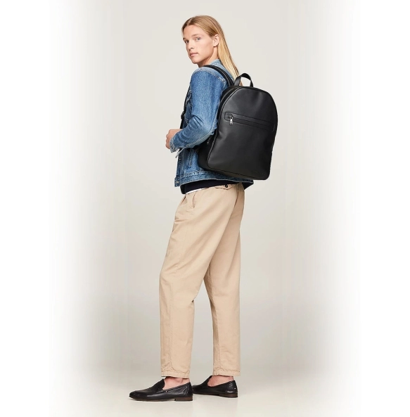 Σακίδιο TOMMY HILFIGER TH Modern Dome 12231 Μαύρο
