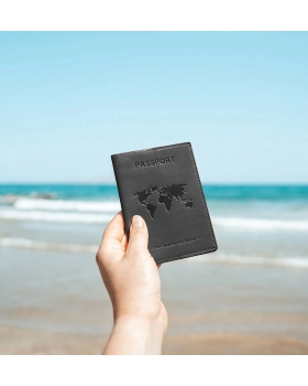 Θήκη διαβατηρίου THE CHESTERFIELD BRAND C08.048800 Μαύρο