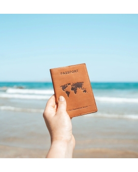 Θήκη διαβατηρίου THE CHESTERFIELD BRAND C08.048831 Ταμπά